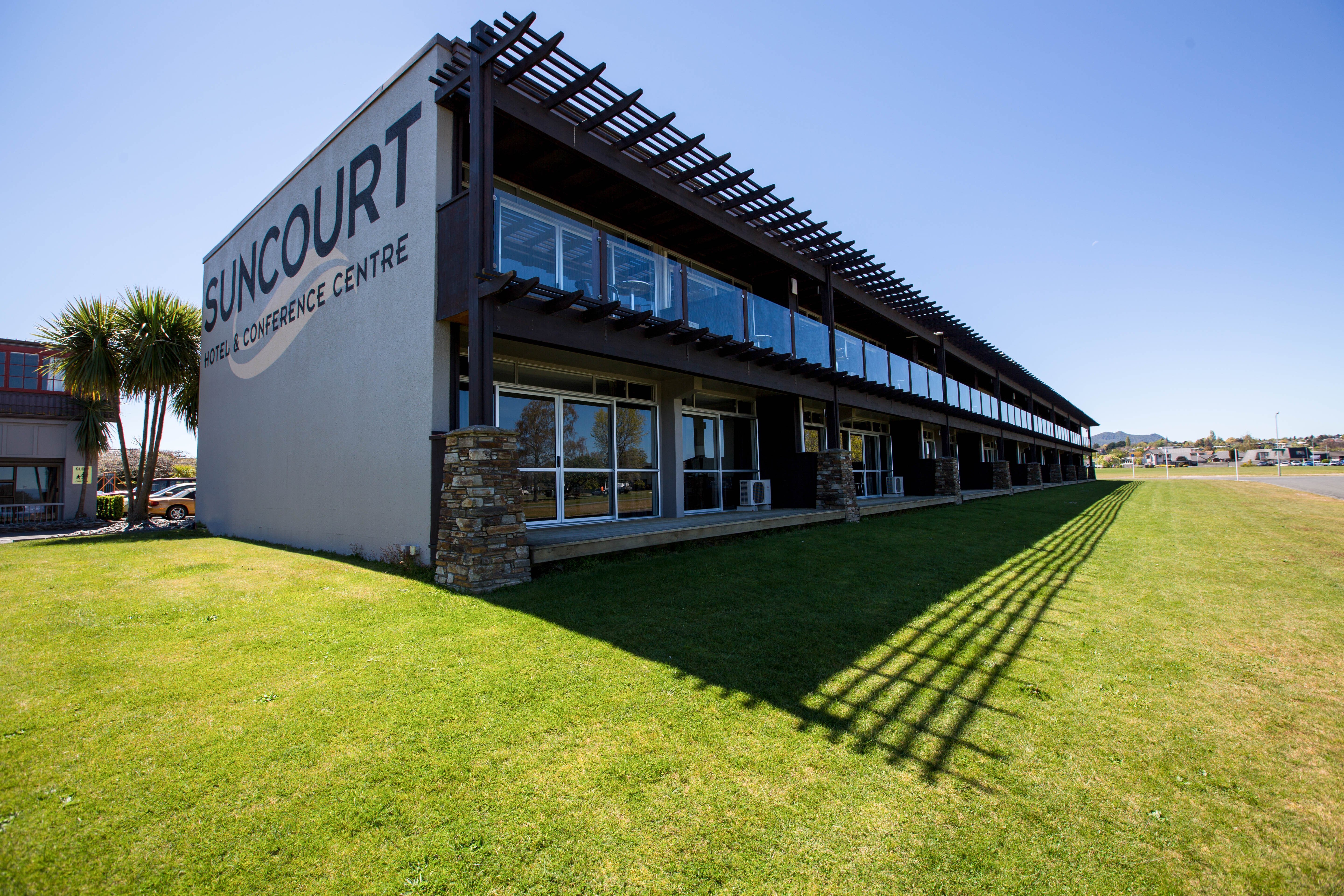 Suncourt Hero-3