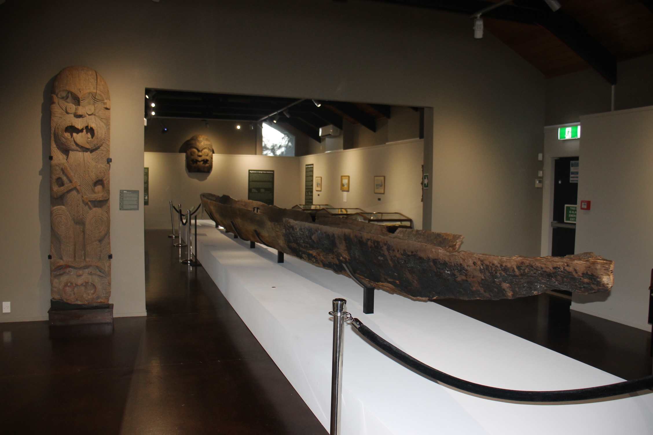 2504_img_taupo_town_museum_waka_carvings_heritage_family_friendly_art_culture
